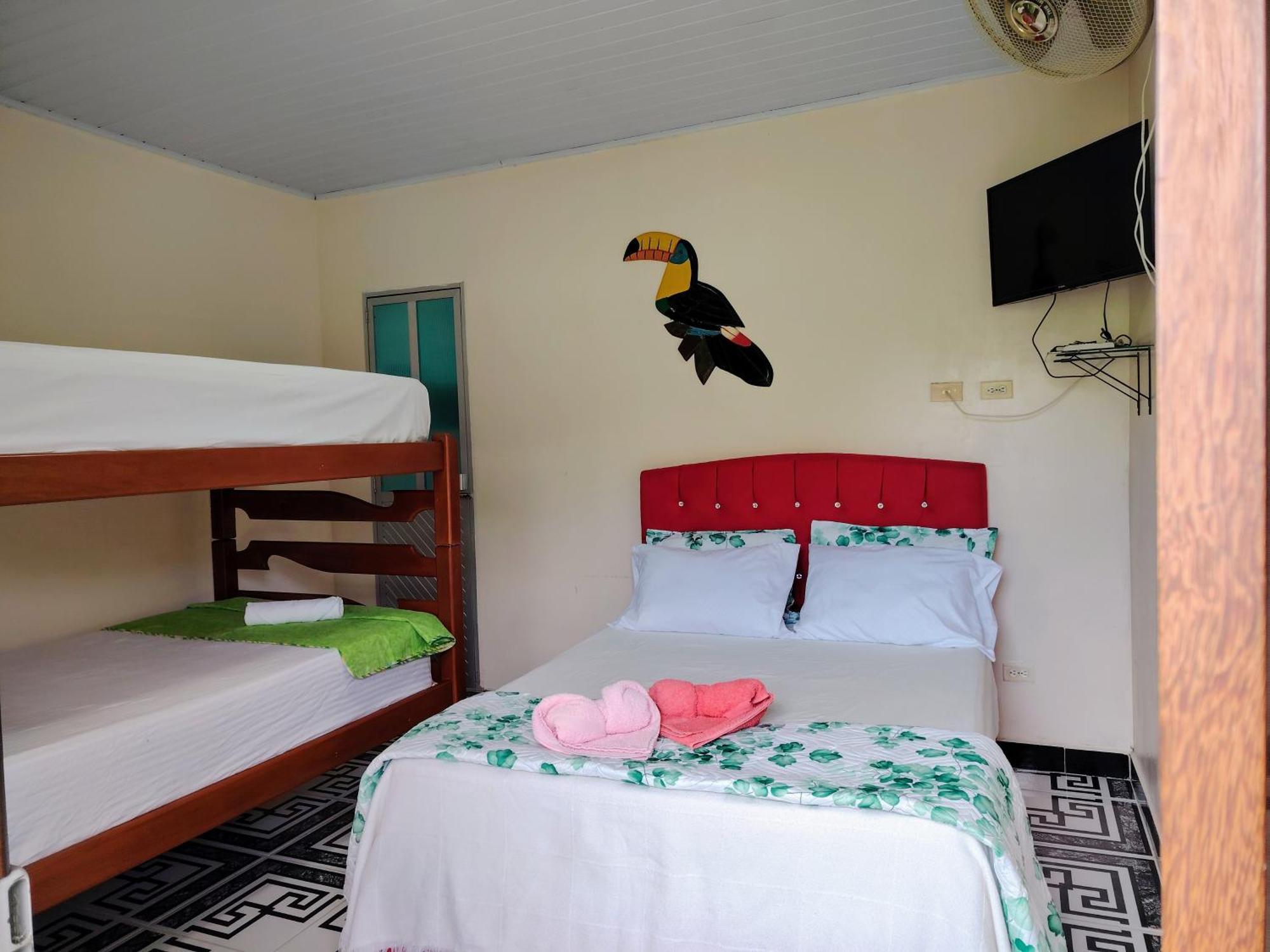 Hotel Alto Amazonas Летисия Екстериор снимка