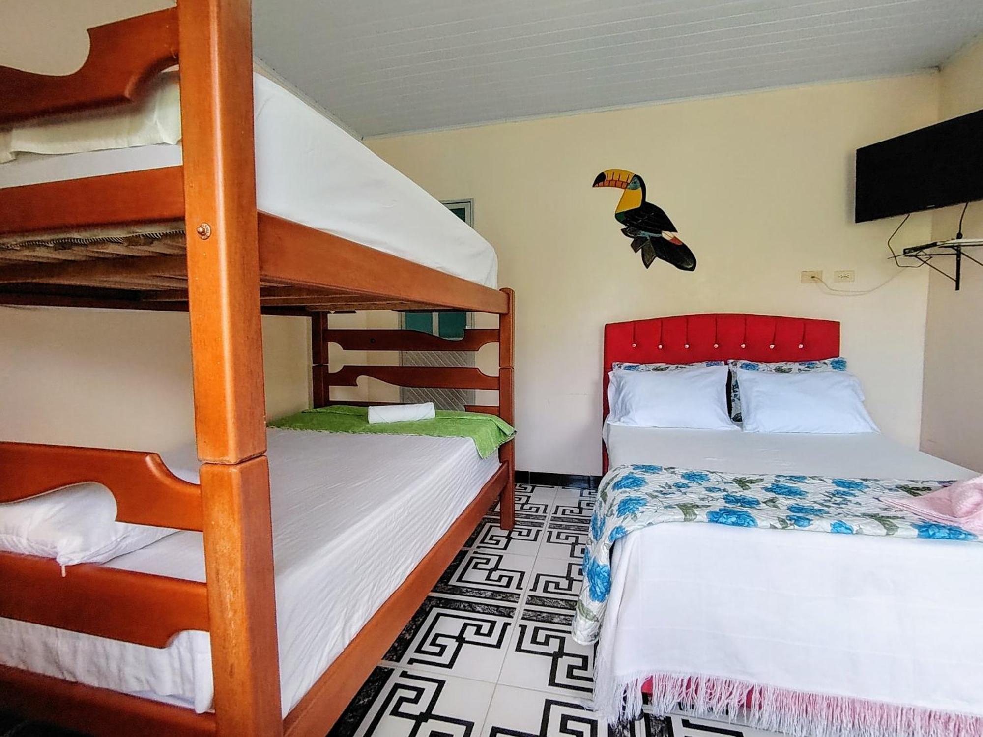 Hotel Alto Amazonas Летисия Екстериор снимка